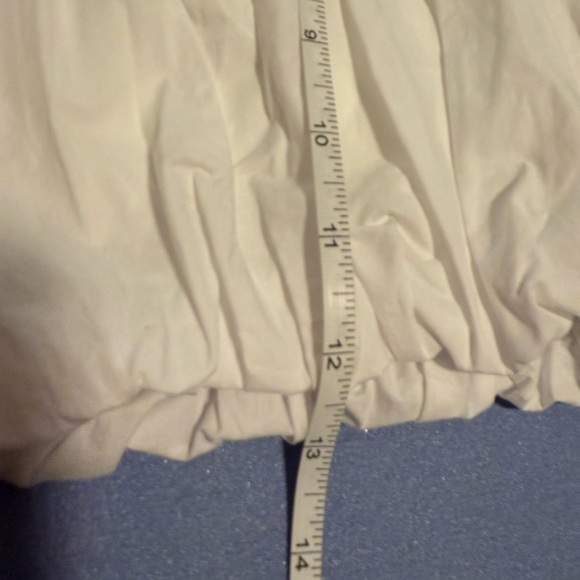 NWT Elegant White Mini Skirt - Picture 5 of 6